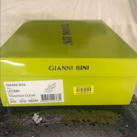 Gianni Bini Wedges - Picture 2 of 2